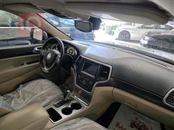 جیپ گراند شیرۆکی